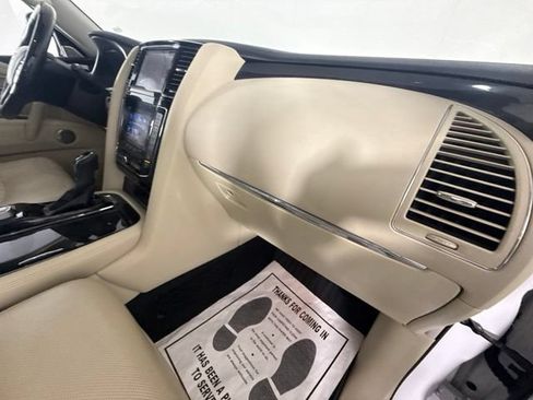 Used 2020 INFINITI QX80 Luxe w/ Sensory Package RWD image 31