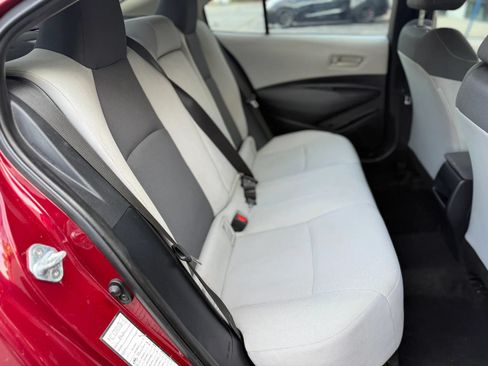 Used 2022 Toyota Corolla LE FWD image 22