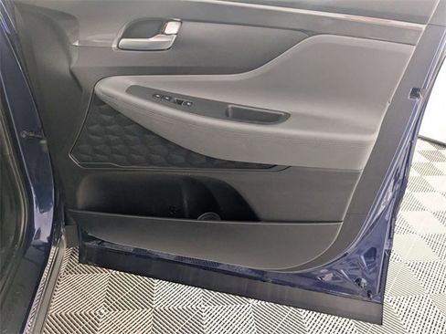 Used 2023 Hyundai Santa Fe SEL image 33