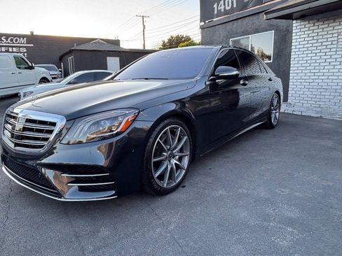 Used 2018 Mercedes-Benz S 560 4MATIC Sedan image 15