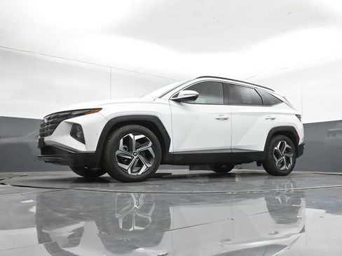 Used 2024 Hyundai Tucson Limited image 41
