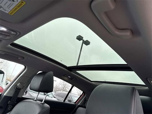 Used 2021 Kia Sportage EX w/ EX Technology Package image 16