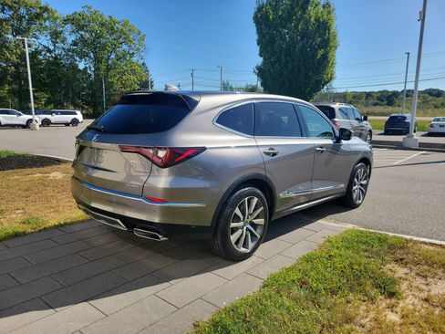 Used 2025 Acura MDX w/ Technology Package AWD/4WD image 7