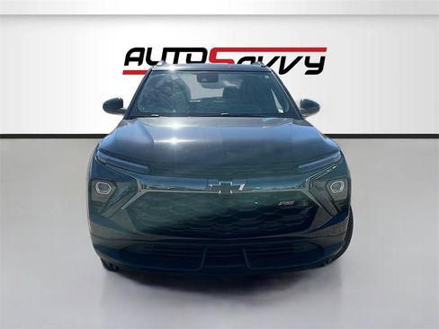 Used 2024 Chevrolet TrailBlazer RS w/ Convenience Package image 2