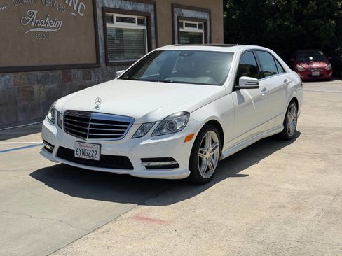 Used 2013 Mercedes-Benz E 350 Sedan image 2