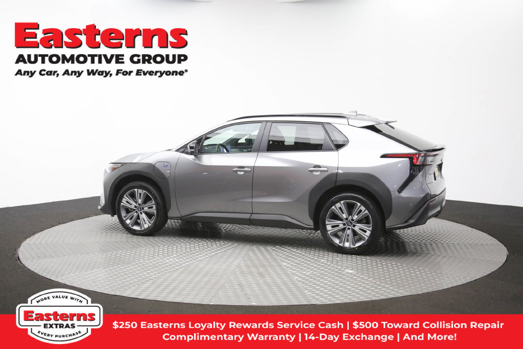 Used 2023 Subaru Solterra AWD image 63