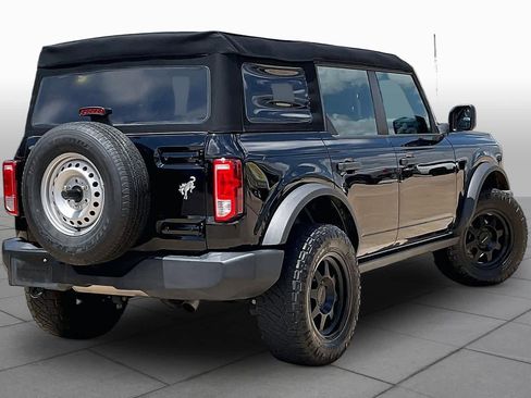 Used 2023 Ford Bronco 4-Door AWD/4WD image 14