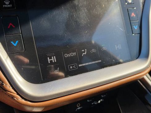 Used 2021 Subaru Outback Touring XT image 30