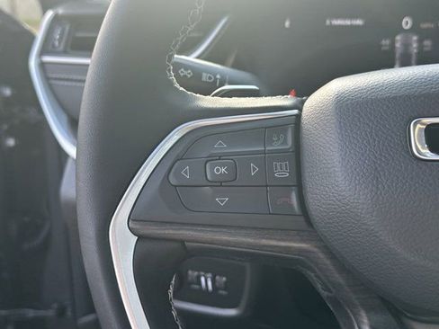 New 2025 Jeep Grand Cherokee Limited w/ Black Appearance Package image 22