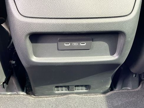 Used 2024 Honda Passport EX-L image 25