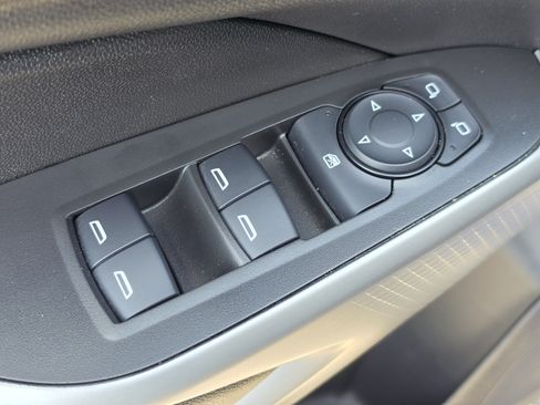 Certified 2024 Chevrolet Trax LS w/ LS Convenience Package FWD image 22