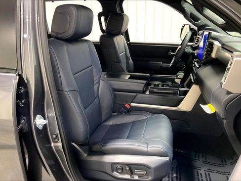 New 2026 Toyota Tundra Platinum AWD/4WD image 32