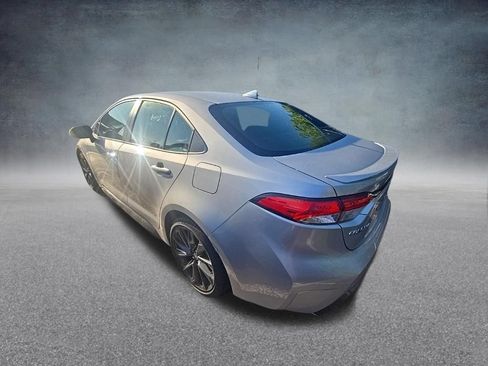 Used 2025 Toyota Corolla SE FWD image 5