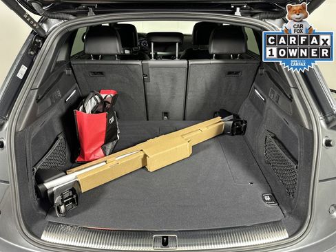 Used 2024 Audi Q5 e Prestige image 24