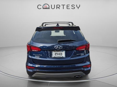 Used 2018 Hyundai Santa Fe Sport image 6