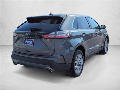 Used 2022 Ford Edge Titanium AWD/4WD image 5
