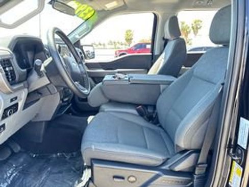 Used 2025 Ford F150 XLT w/ Equipment Group 301A Standard RWD image 7