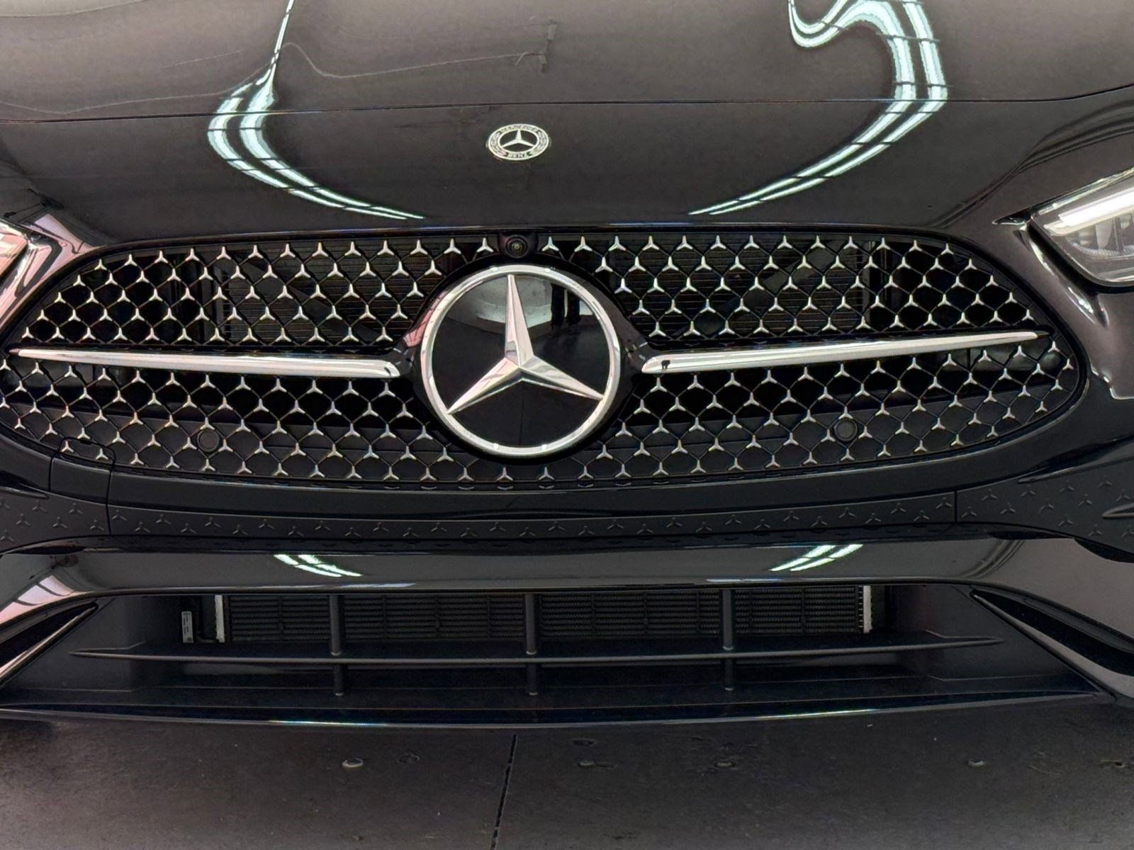 New 2026 Mercedes-Benz CLE 450 4MATIC Coupe image 18