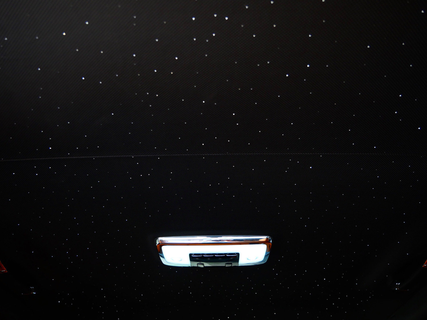 Used 2023 Rolls-Royce Cullinan Black Badge w/ Dark Exterior Package AWD/4WD image 19