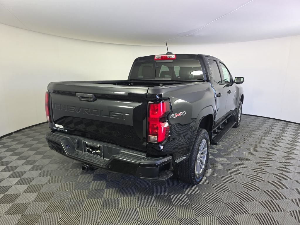 New 2026 Chevrolet Colorado LT w/ LT Convenience Package AWD/4WD image 5