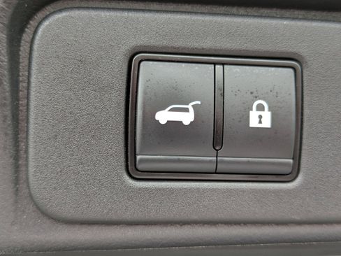 Used 2023 Nissan Rogue SL w/ SL Premium Package AWD/4WD image 14