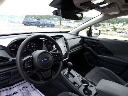 Used 2026 Subaru Crosstrek 2.5i Premium AWD/4WD image 9