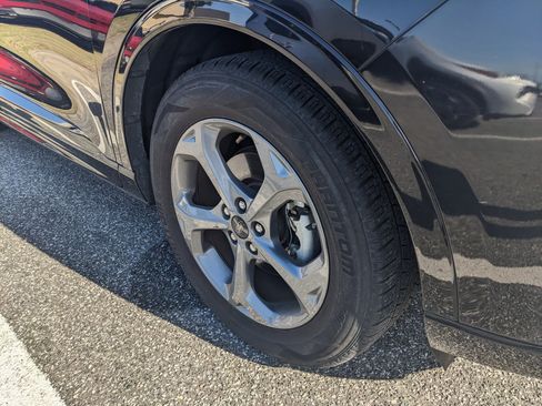 Used 2024 Ford Escape ST-Line image 17