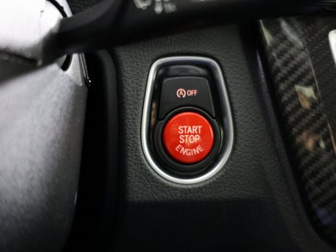 Used 2018 BMW M4 Coupe image 19