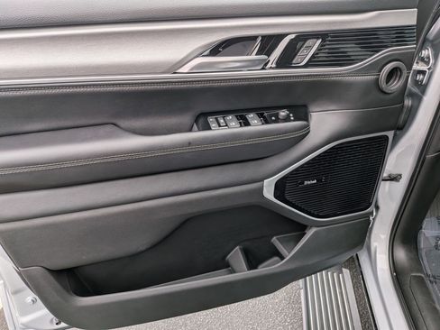 New 2026 Jeep Grand Wagoneer Limited image 10