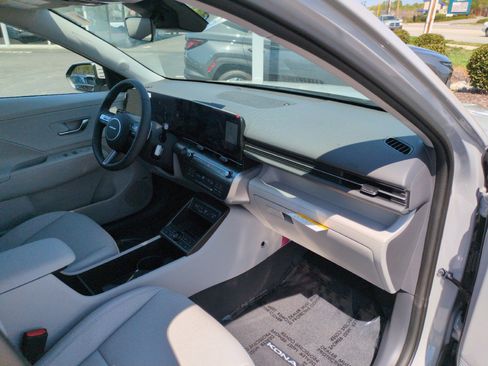 New 2026 Hyundai Kona Limited FWD image 31
