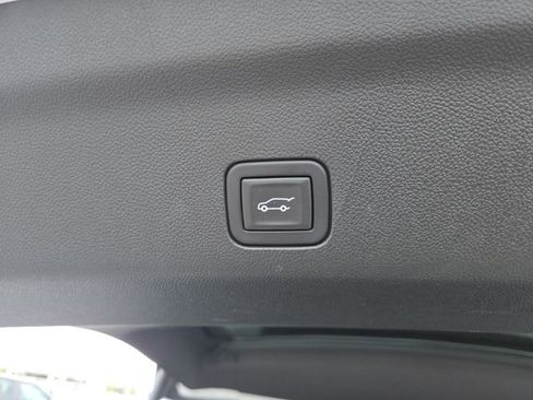 Used 2023 Chevrolet Tahoe RST w/ Luxury Package image 18