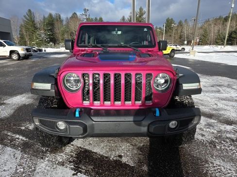 Used 2022 Jeep Wrangler Unlimited Rubicon 4xe w/ Dual Top Group image 85