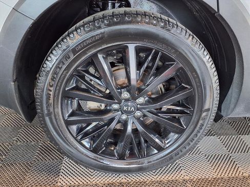 Used 2021 Kia Telluride SX w/ SX Prestige Package image 9