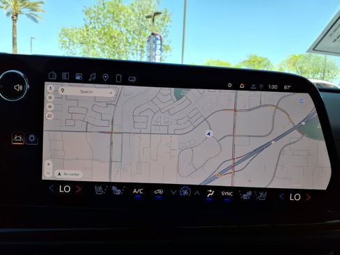 Used 2025 Chevrolet Traverse RS w/ LPO, Floor Liner Package AWD/4WD image 20