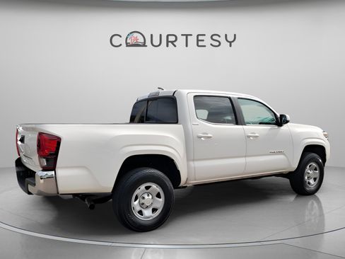 Certified 2023 Toyota Tacoma SR5 image 5