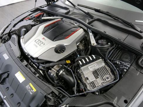 Used 2021 Audi RS 5 w/ Black Optic Package AWD/4WD image 42