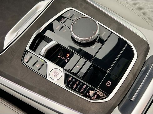 Certified 2025 BMW X5 xDrive40i image 15