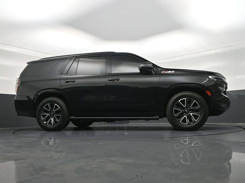 Used 2022 Chevrolet Tahoe Z71 w/ Z71 Off-Road Package AWD/4WD image 30