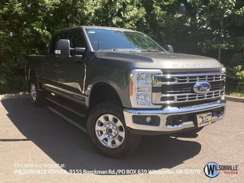 Used 2023 Ford F350 XLT w/ 360-Degree Camera Package AWD/4WD image 1