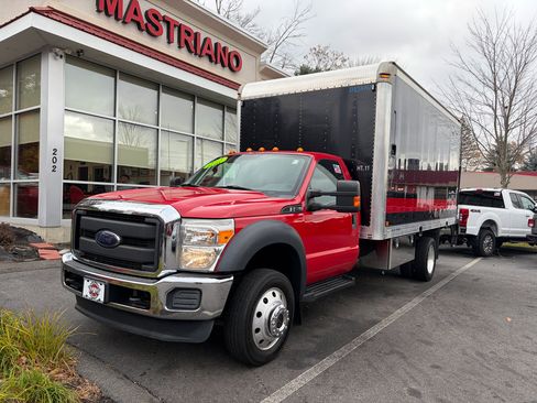 Used 2015 Ford F550 4x4 Regular Cab Super Duty image 2