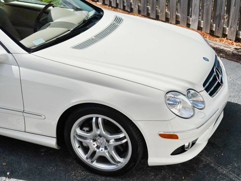 Used 2008 Mercedes-Benz CLK 550 Cabriolet image 33