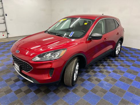 Used 2022 Ford Escape SE w/ Cold Weather Package image 8