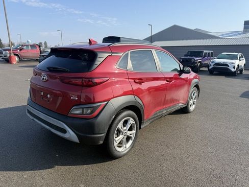 Used 2022 Hyundai Kona SEL w/ Convenience Package image 6