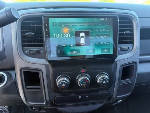 Used 2013 RAM 1500 Express RWD image 9