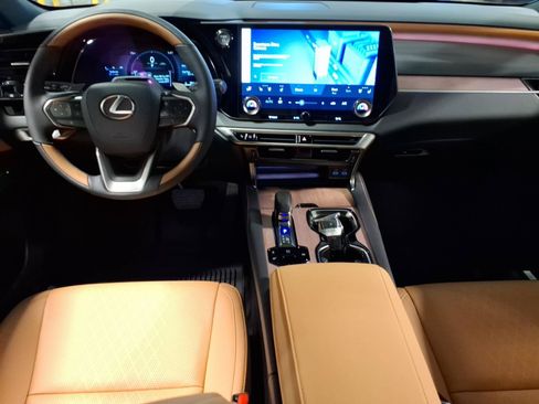 New 2026 Lexus RX 350 w/ Convenience Package AWD/4WD image 11
