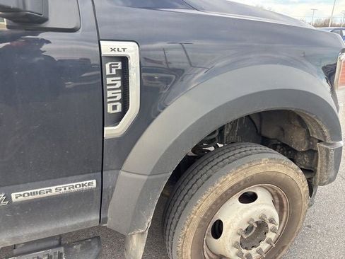 Used 2022 Ford F550 XLT image 24