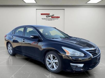 Used 2014 Nissan Altima 2.5 SL w/ Technology Package