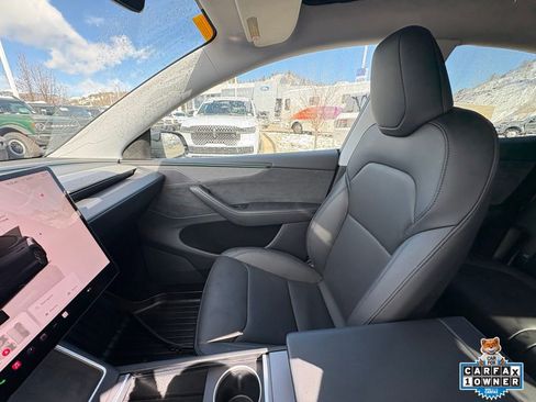 Used 2026 Tesla Model Y Long Range image 19