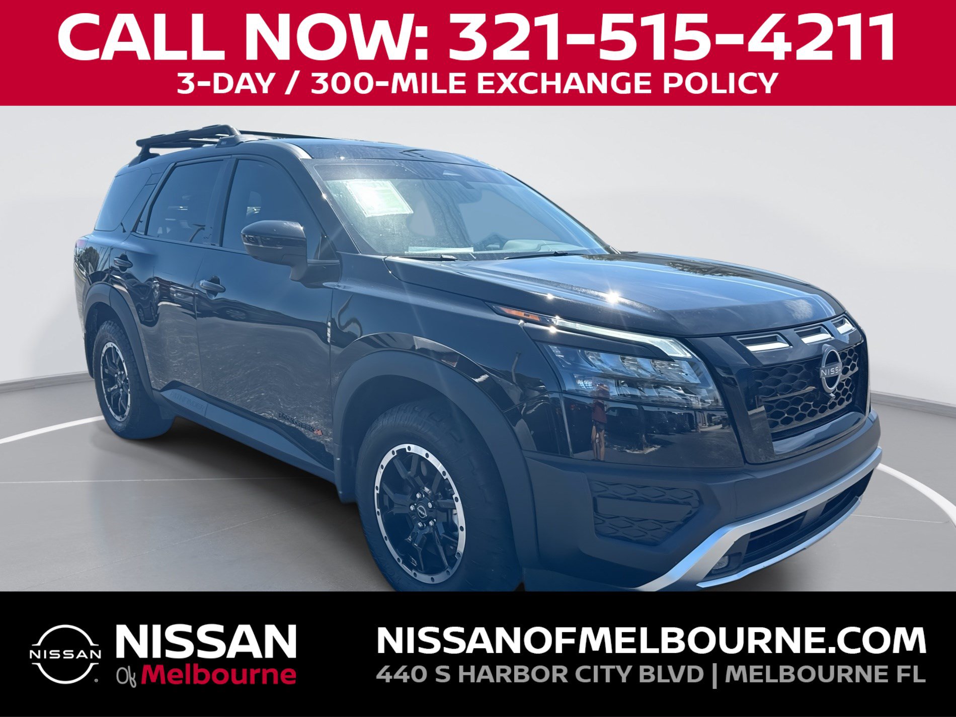 Used 2025 Nissan Pathfinder Rock Creek AWD/4WD image 1