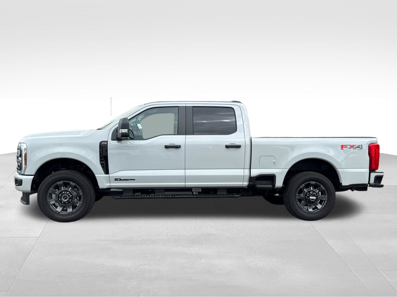 New 2026 Ford F250 XL w/ STX Appearance Package AWD/4WD image 7